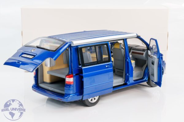 Norev - 1:18 Volkswagen VW California Blue 2003 - Diecast Model