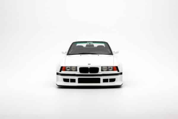 1:18 BMW E36 Khyzyl Saleem Alpine White 300 2022 - Limited Edition Resin Model - Otto Mobile
