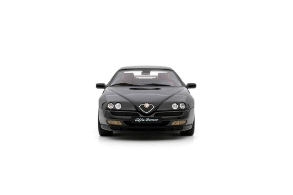 Otto Mobile - 1:18 Alfa Romeo GTV V6 (916) Black 2000
