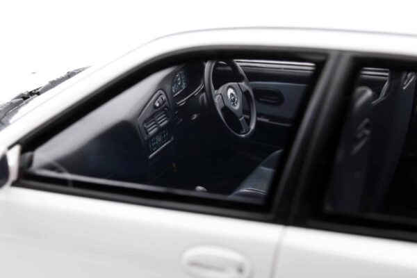 Otto Mobile - 1:18 Mitsubishi Lancer Evo III White 1995