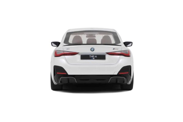 Otto Mobile 1:18 BMW I4 M50 Mineral White Metallic (C6A) 2021 (OT1074) 11 Otto Mobile 1:18 BMW I4 M50 Mineral White Metallic (C6A) 2021 (OT1074)