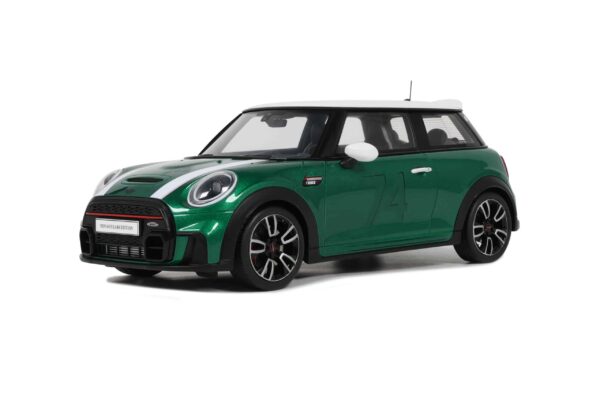 Otto Mobile - 1:18 Mini Cooper JCW British Racing Green IV (F56) 2023 (OT1098) - Limited Edition Resin Model