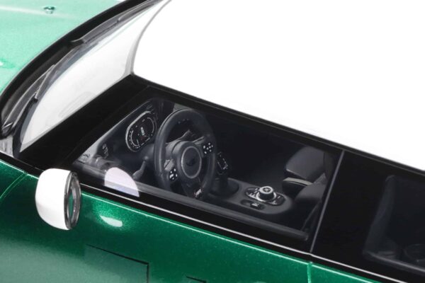 Otto Mobile - 1:18 Mini Cooper JCW British Racing Green IV (F56) 2023 (OT1098) - Limited Edition Resin Model 12 Otto Mobile - 1:18 Mini Cooper JCW British Racing Green IV (F56) 2023 (OT1098) - Limited Edition Resin Model