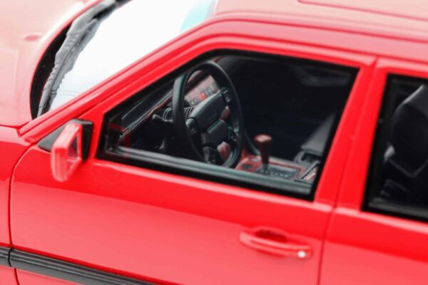 Otto Mobile 1:18 Mercedes-Benz 300 E 6.0 AMG Signal Red 568 1987 13 OT1104 RL DSW