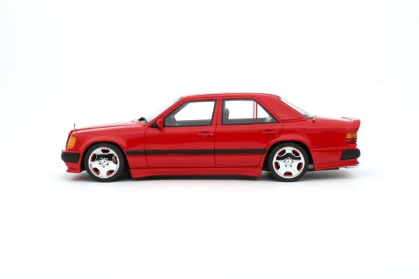 Otto Mobile 1:18 Mercedes-Benz 300 E 6.0 AMG Signal Red 568 1987 11 OT1104 SL