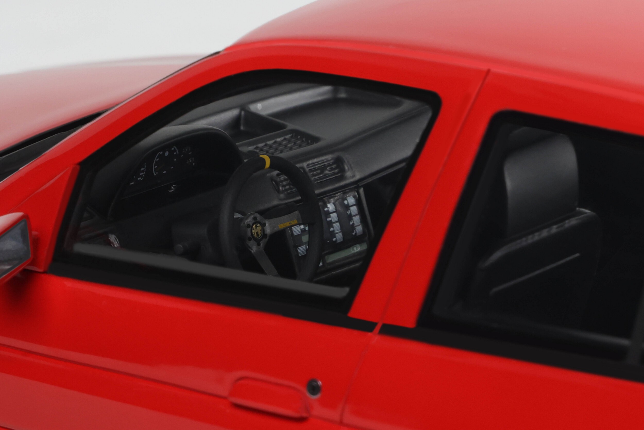 Otto Mobile 1:18 Alfa Romeo 155 GTA Stradale Red 1993 (OT1132) Limited Edition Resin Model 6 Otto Mobile 1:18 Alfa Romeo 155 GTA Stradale Red 1993 (OT1132) Limited Edition Resin Model - Image 6