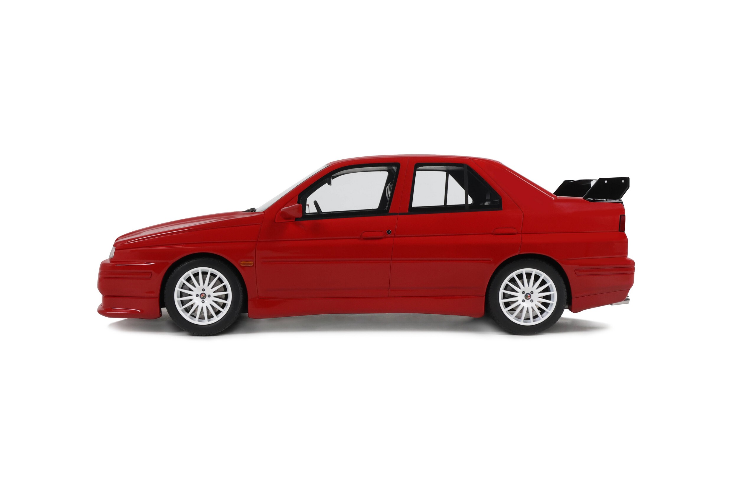 Otto Mobile 1:18 Alfa Romeo 155 GTA Stradale Red 1993 (OT1132) Limited Edition Resin Model 3 Otto Mobile 1:18 Alfa Romeo 155 GTA Stradale Red 1993 (OT1132) Limited Edition Resin Model - Image 3