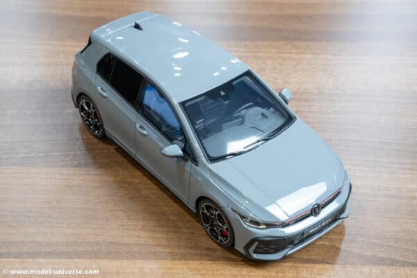 Otto Mobile - Volkswagen Golf Mk.8 GTI Moonstone Grey 2024 - Limited Edition Resin Model
