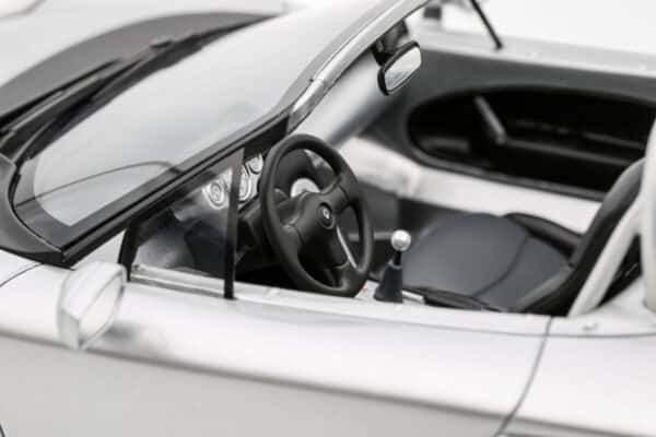 Renault Spider Titan Grey 1999 - 1:18 Scale Limited Edition Resin Model by Otto Mobile