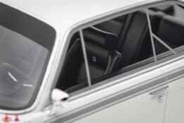Otto Mobile - 1:18 BMW 3.0 CSL Chamonix White 1972 - Limited Edition Resin Model