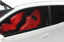 Otto Mobile OT378 Honda Civic Type R EP3 White 2005 Resin Model Car
