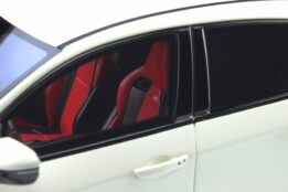 Otto Mobile 1:18 Honda Civic Type R FK8 white scale model OT388
