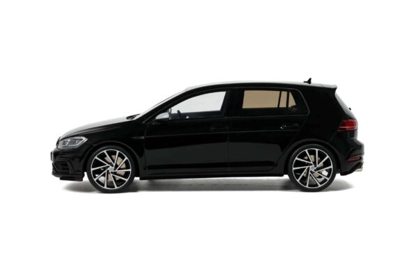 Otto Mobile - 1:18 Volkswagen Golf R (Mk.7) Black 2017