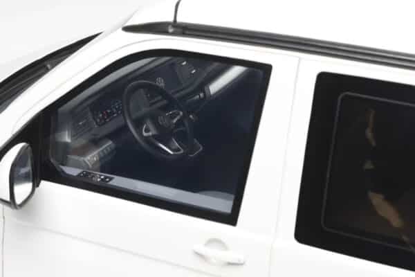 1:18 Volkswagen T6.1 California Ocean Candy White 2021 - Limited Edition Resin Model - Otto Mobile - Image 6