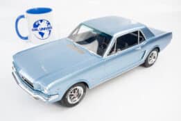 Otto Mobile - 1:12 Ford Mustang Hard Top 1965 Pony Blue - Limited Edition Resin Model