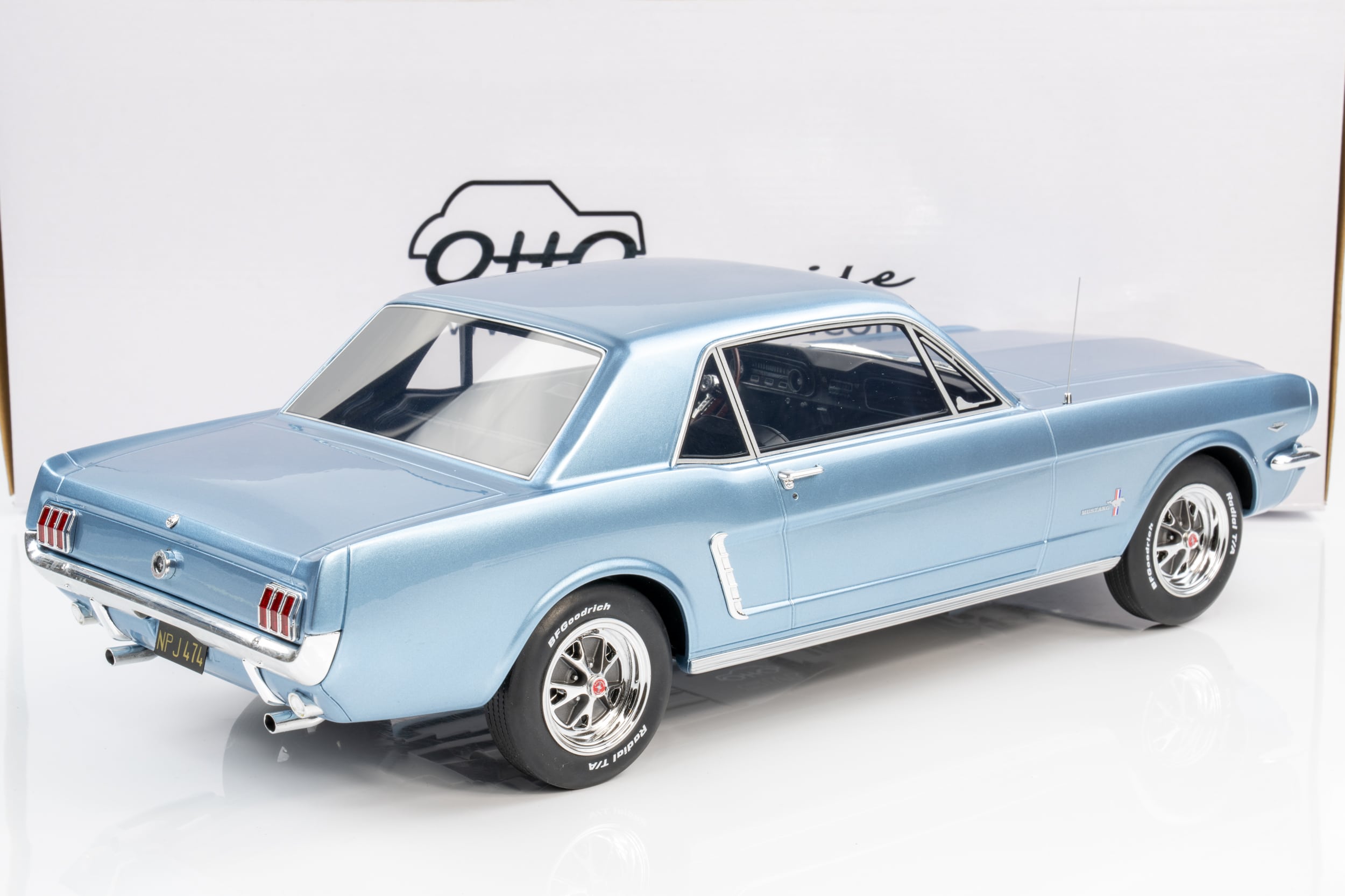 Otto Mobile 1/12スケール フォード・マスタング ハードトップ 1965年