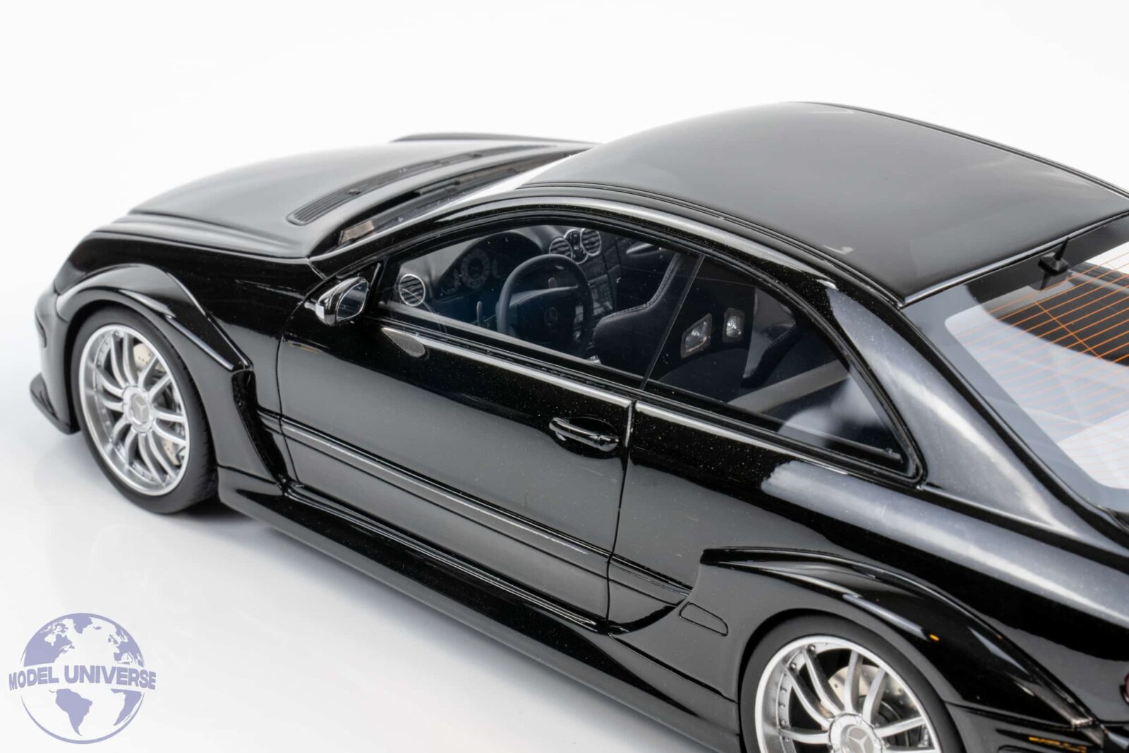 Otto Mobile - 1:18 Mercedes-Benz CLK DTM AMG Coupe Obsidian Black