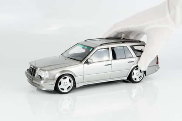 Otto Mobile - 1:18 Mercedes-Benz AMG 70TE (S124) Brilliant Silver (OT1224) Limited Edition Resin Model 11 Otto Mobile - 1:18 Mercedes-Benz AMG 70TE (S124) Brilliant Silver (OT1224) Limited Edition Resin Model