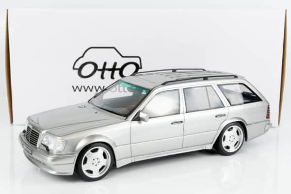 Otto Mobile - 1:18 Mercedes-Benz AMG 70TE (S124) Brilliant Silver (OT1224) Limited Edition Resin Model