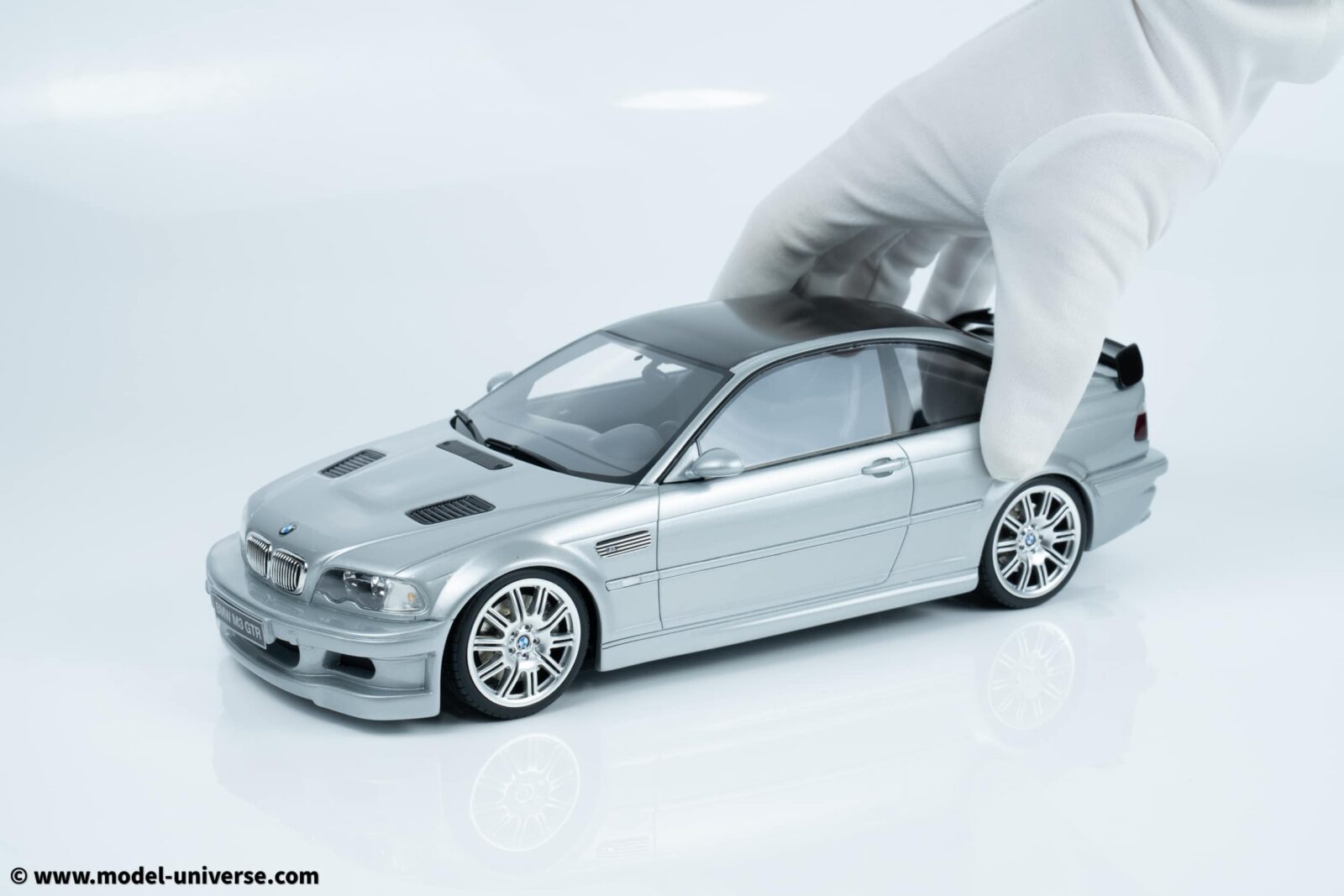 Otto Mobile - 1:18 BMW E46 M3 GTR Street Titan Silver Metallic Otto Mobile - 1:18 BMW E46 M3 GTR Street Titan Silver Metallic