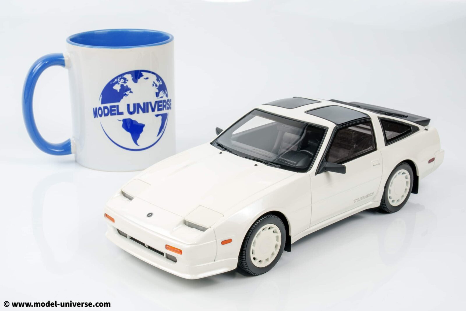 Otto - 1:18 Nissan 300ZX Turbo (Z31) Shiro Edition Pearl White