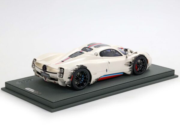 BBR 1:18 Pagani Utopia Coupe The Coyote (P18223P) Limited Edition Resin Model 8 BBR 1:18 Pagani Utopia Coupe The Coyote (P18223P) Limited Edition Resin Model