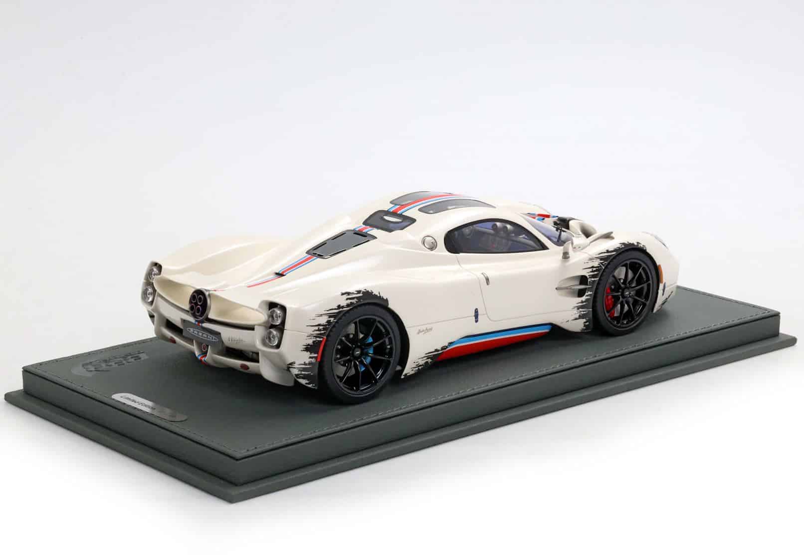 BBR 1:18 Pagani Utopia Coupe The Coyote (P18223P) Limited Edition Resin Model 3 BBR 1:18 Pagani Utopia Coupe The Coyote (P18223P) Limited Edition Resin Model - Image 3