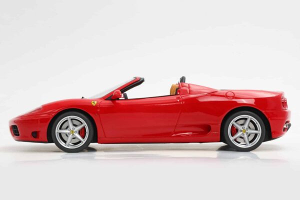 BBR - 1:18 Ferrari 360 Modena Spider Manual Gearbox Rosso Corsa Beige Interior - Limited Edition Resin Model with Showcase 21 BBR - 1:18 Ferrari 360 Modena Spider Manual Gearbox Rosso Corsa Beige Interior - Limited Edition Resin Model with Showcase