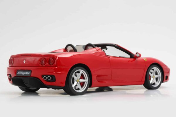 BBR - 1:18 Ferrari 360 Modena Spider Manual Gearbox Rosso Corsa Beige Interior - Limited Edition Resin Model with Showcase 20 BBR - 1:18 Ferrari 360 Modena Spider Manual Gearbox Rosso Corsa Beige Interior - Limited Edition Resin Model with Showcase