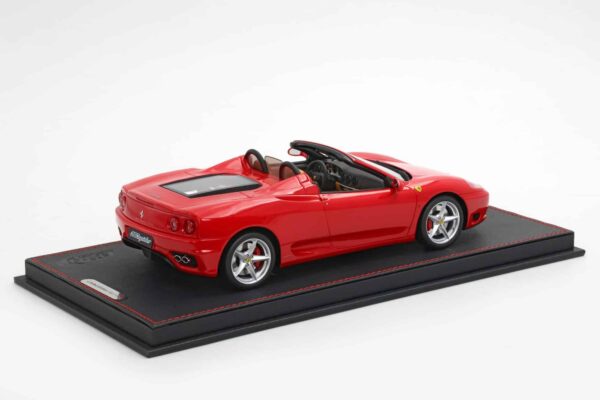 BBR - 1:18 Ferrari 360 Modena Spider Manual Gearbox Rosso Corsa Beige Interior - Limited Edition Resin Model with Showcase 14 BBR - 1:18 Ferrari 360 Modena Spider Manual Gearbox Rosso Corsa Beige Interior - Limited Edition Resin Model with Showcase
