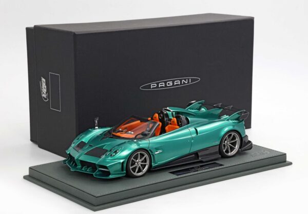 BBR 1:18 Pagani Imola Roadster Verde Rio (P18250A-VET) Limited Edition Resin Model with Showcase