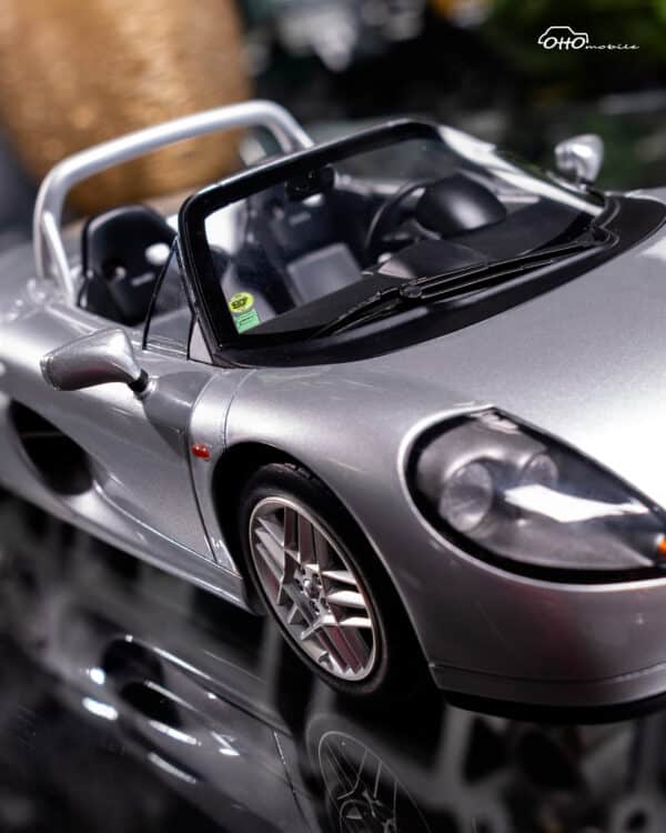 Renault Spider Titan Grey 1999 - 1:18 Scale Limited Edition Resin Model by Otto Mobile