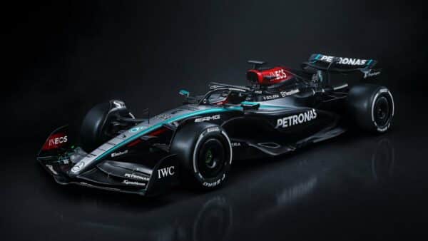 Minichamps - 1:18 Mercedes AMG Petronas F1 W15 E Performance Lewis Hamilton 2024