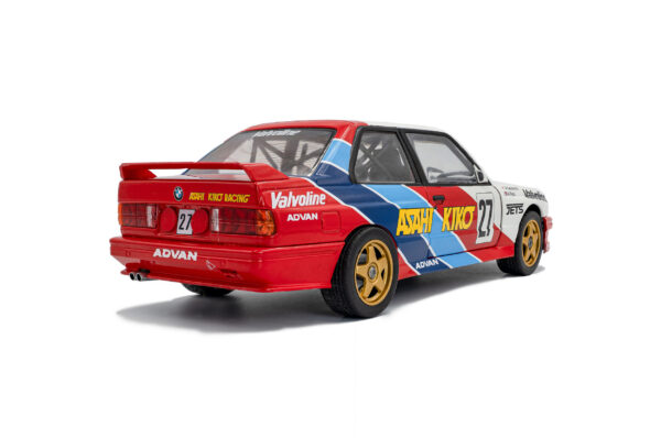 Alternative view of Solido 1:18 BMW M3 No.27 Kawamoto/Reid JTCC 1986 White (S1801529) Diecast Model