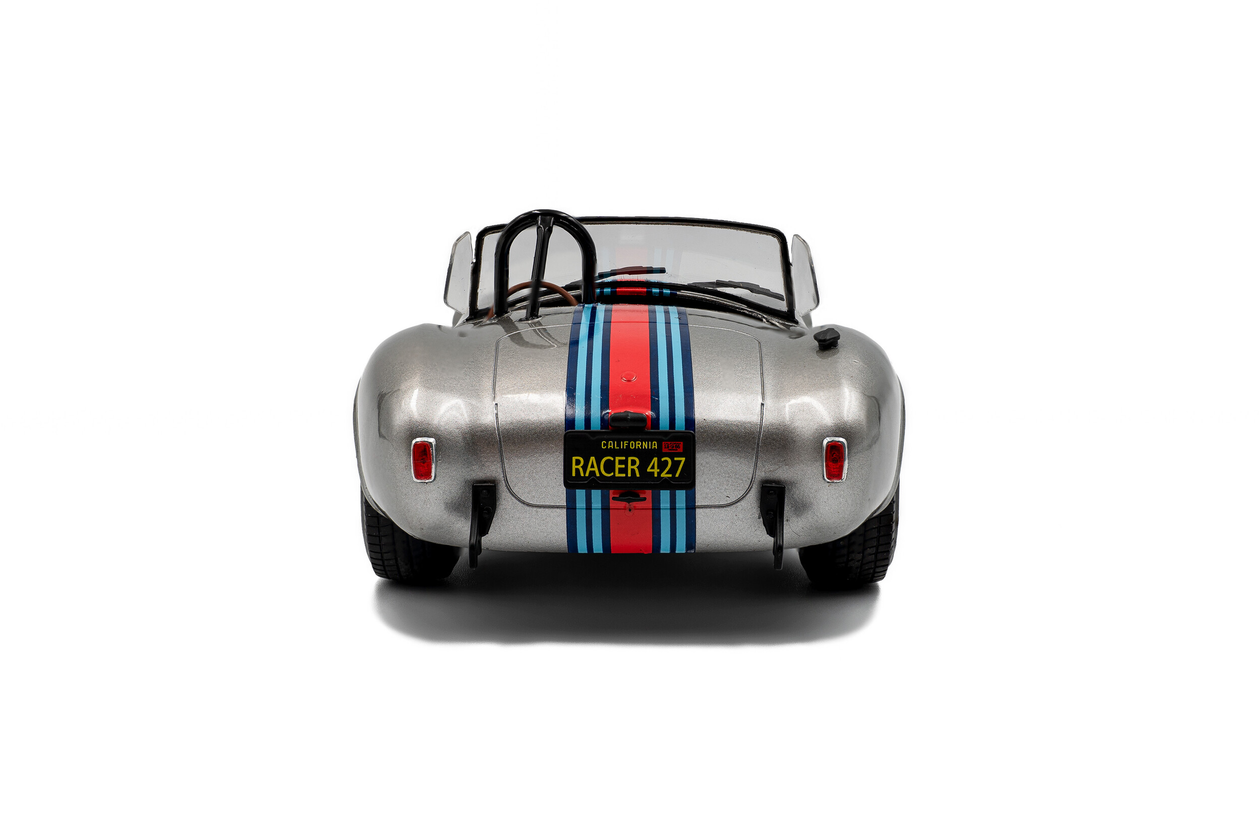 Solido 1:18 Shelby Cobra 427 MKII Solido Works M Racing 1965 Silver (S1804913) Diecast Model 5 Solido 1:18 Shelby Cobra 427 MKII Solido Works M Racing 1965 Silver (S1804913) Diecast Model - Image 5