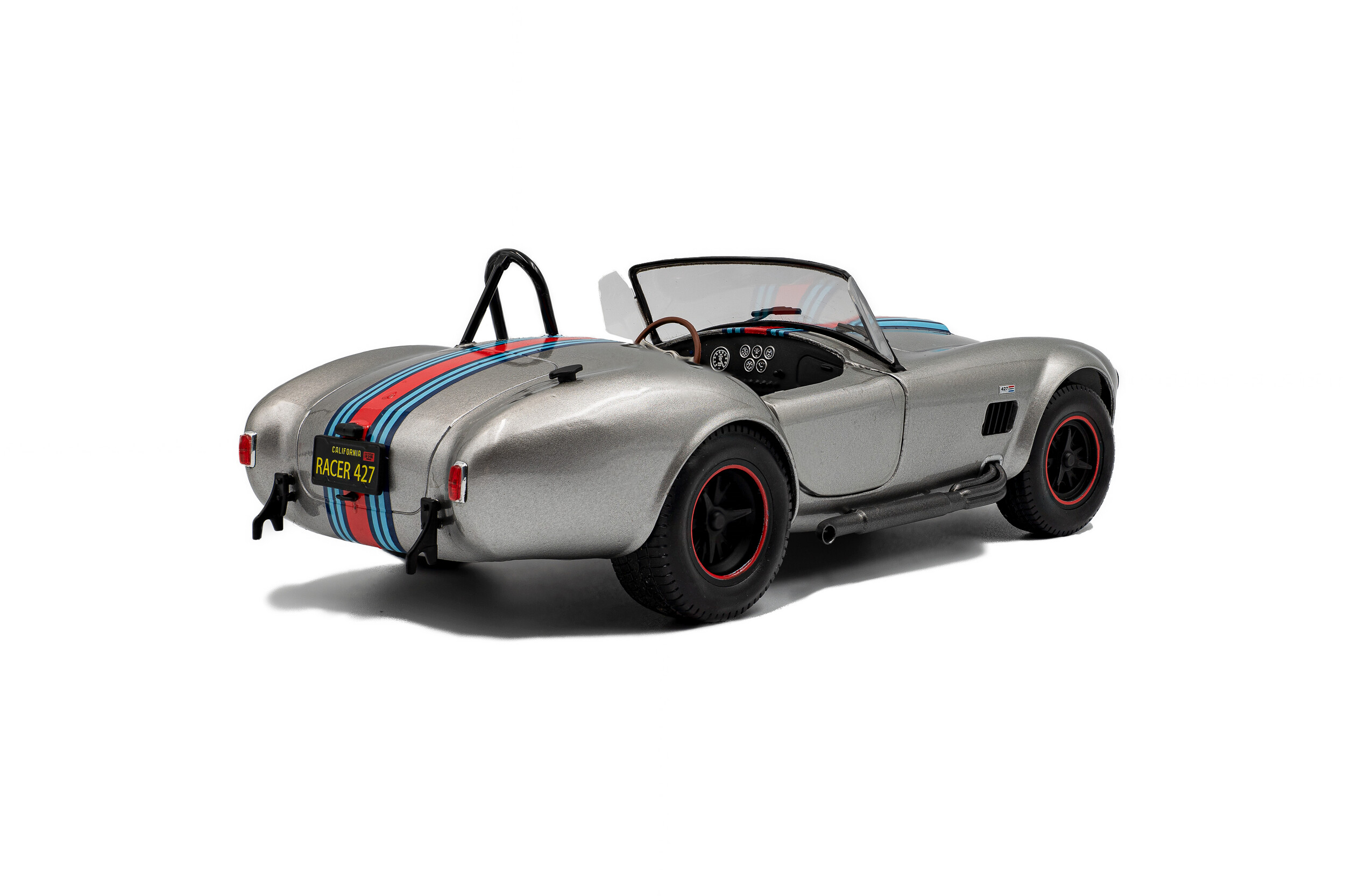 Solido 1:18 Shelby Cobra 427 MKII Solido Works M Racing 1965 Silver (S1804913) Diecast Model 2 Solido 1:18 Shelby Cobra 427 MKII Solido Works M Racing 1965 Silver (S1804913) Diecast Model - Image 2