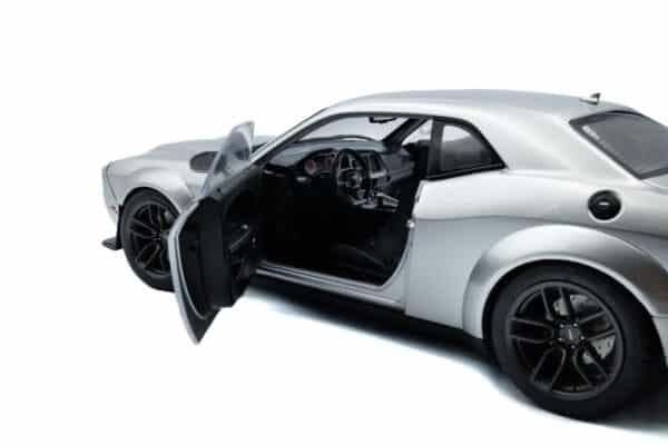 Dodge Challenger SRT Hellcat Redeye Widebody Triple Nickel 2023 - 1:18 Scale Diecast Model by Solido - Image 9