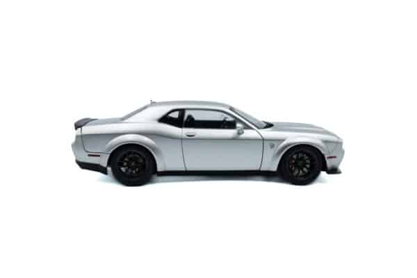 Dodge Challenger SRT Hellcat Redeye Widebody Triple Nickel 2023 - 1:18 Scale Diecast Model by Solido - Image 6