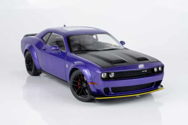 Solido 1:18 Dodge Challenger SRT Hellcat Widebody Purple 2020 (1805714) Diecast Model 11 Solido 1:18 Dodge Challenger SRT Hellcat Widebody Purple 2020 (1805714) Diecast Model