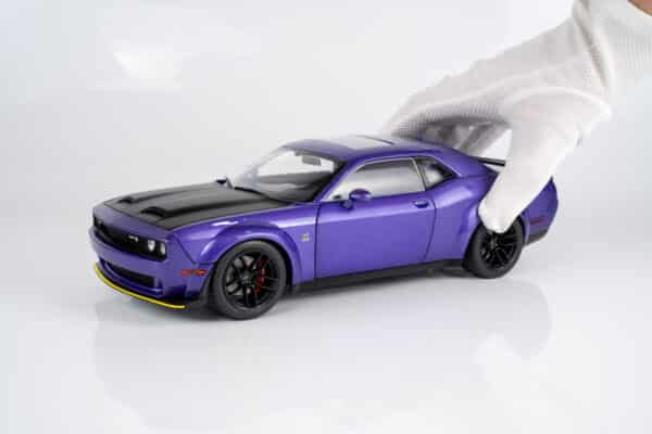 Diecast Model Shop - Model Universe 53 Alternative view of Solido 1:18 Dodge Challenger SRT Hellcat Widebody Purple 2020 (1805714) Diecast Model