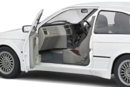 Solido 1/18 Ford Sierra Cosworth RS500 White Diecast Model Car S1806104