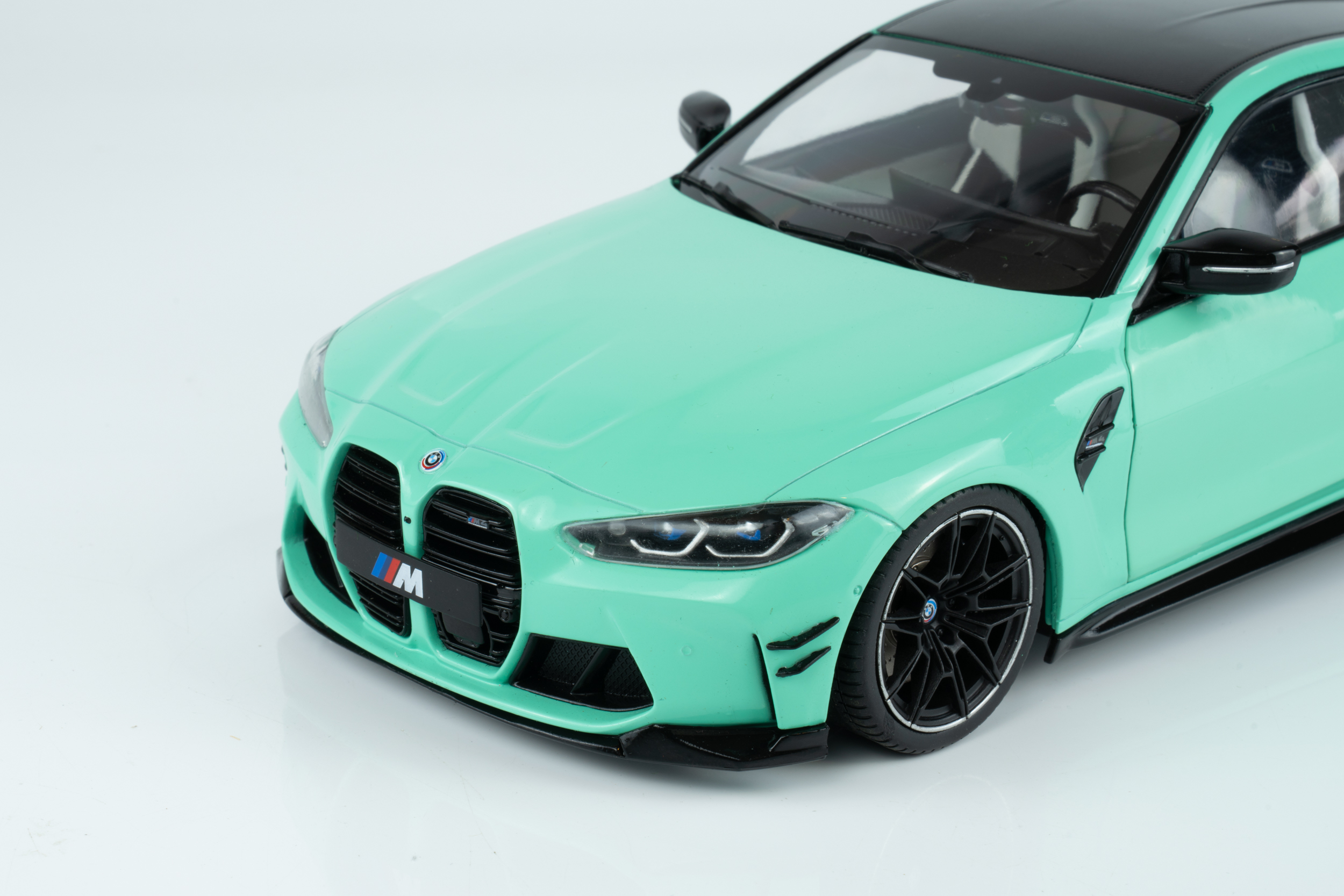 Solido 1:18 BMW M4 (G80) Competition Performance Parts Mint Green 2024 (S1814501) Diecast Model 5 Solido 1:18 BMW M4 (G80) Competition Performance Parts Mint Green 2024 (S1814501) Diecast Model - Image 5