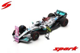 spark - 1:43 mercedes-amg petronas f1 w13 #63 g. russell winner brazilian gp 2022 w/pit boards