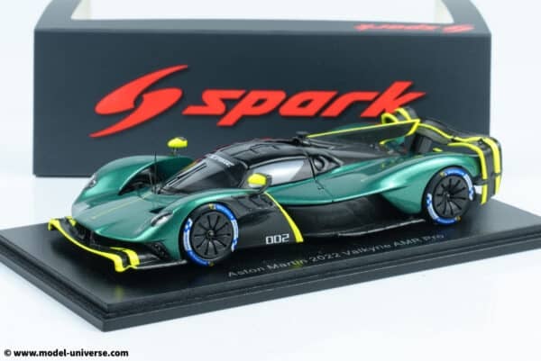 Spark - 1:43 Aston Martin Valkyrie AMR Pro 2022 Green - Resin Model