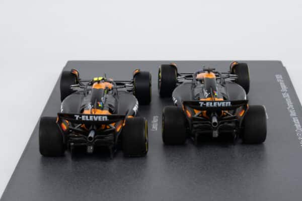 Spark 1:43 McLaren MCL39 F1 Constructors' Champions 2025 Lando Norris, Oscar Piastri 2-Car Set (S9590) Resin Model with Pitboard 14 Spark 1:43 McLaren MCL39 F1 Constructors' Champions 2025 Lando Norris, Oscar Piastri 2-Car Set (S9590) Resin Model with Pitboard