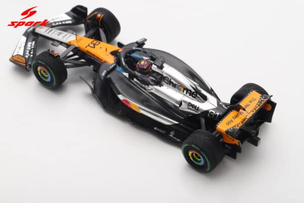 Spark 1:43 McLaren MCL39 No.81 Oscar Piastri 2nd British GP 2025 with Pitboard (S9597) Resin Model 19 Spark 1:43 McLaren MCL39 No.81 Oscar Piastri 2nd British GP 2025 with Pitboard (S9597) Resin Model