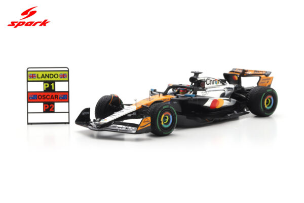 Spark 1:43 McLaren MCL39 No.81 Oscar Piastri 2nd British GP 2025 with Pitboard (S9597) Resin Model