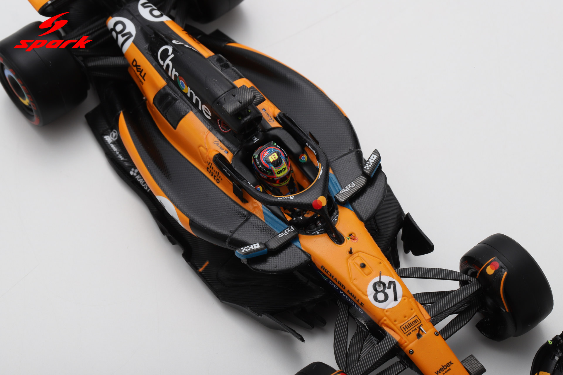 Spark 1:43 McLaren MCL39 No.81 Oscar Piastri Winner Spanish GP 2025 (S9621) Resin Model 7 Spark 1:43 McLaren MCL39 No.81 Oscar Piastri Winner Spanish GP 2025 (S9621) Resin Model - Image 7