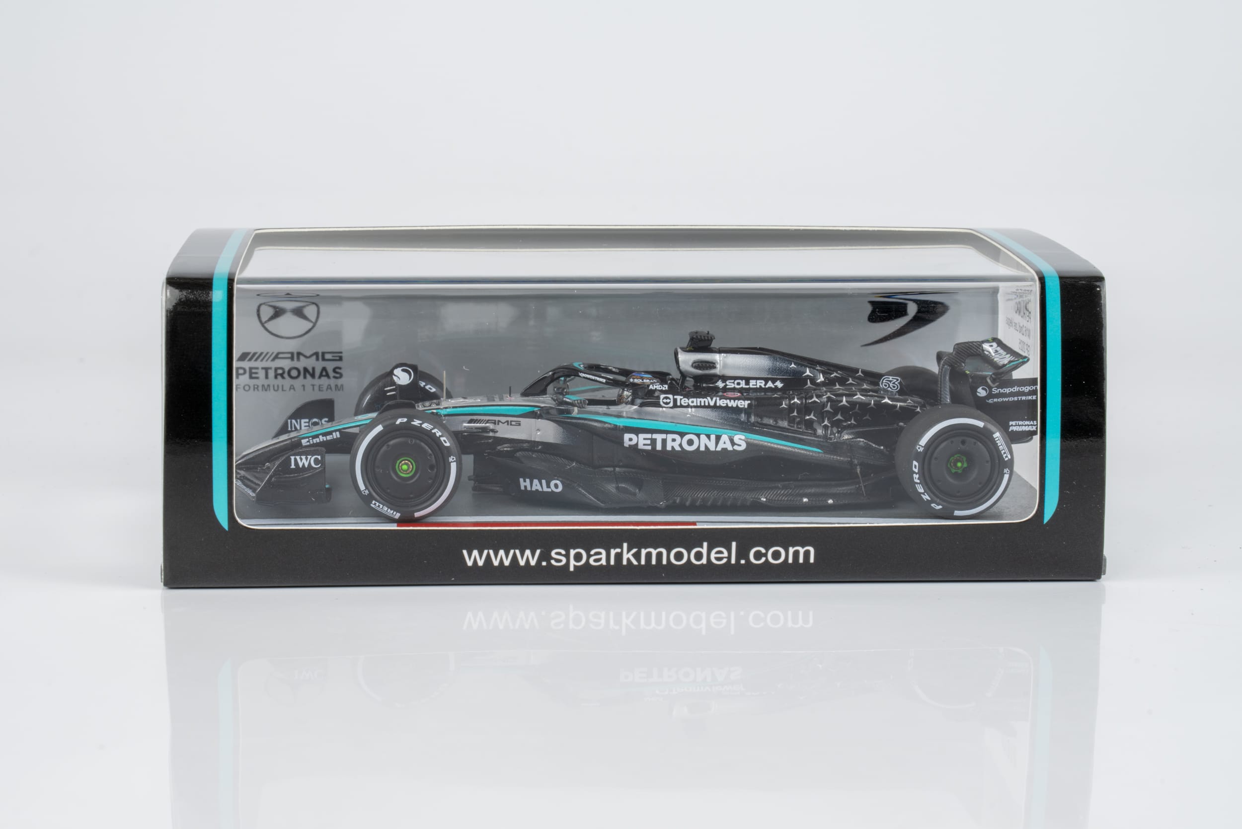 Spark 1:43 Mercedes-AMG F1 W16 No.63 George Russell 2nd Las Vegas GP 2025 (150th GP) (S9670) Resin Model 4 Spark 1:43 Mercedes-AMG F1 W16 No.63 George Russell 2nd Las Vegas GP 2025 (150th GP) (S9670) Resin Model - Image 4