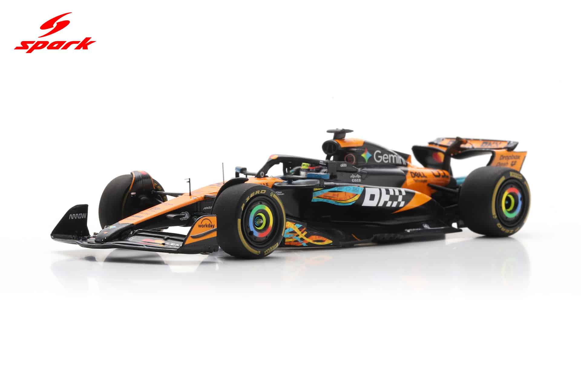 Spark 1:43 McLaren MCL39 No.81 Oscar Piastri 2nd Abu Dhabi GP 2025 (S9679) Resin Model 8 Spark 1:43 McLaren MCL39 No.81 Oscar Piastri 2nd Abu Dhabi GP 2025 (S9679) Resin Model - Image 8